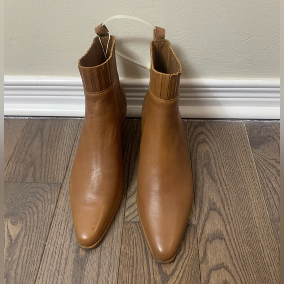 BN Vince Ankle Boots - Picture 3 of 5